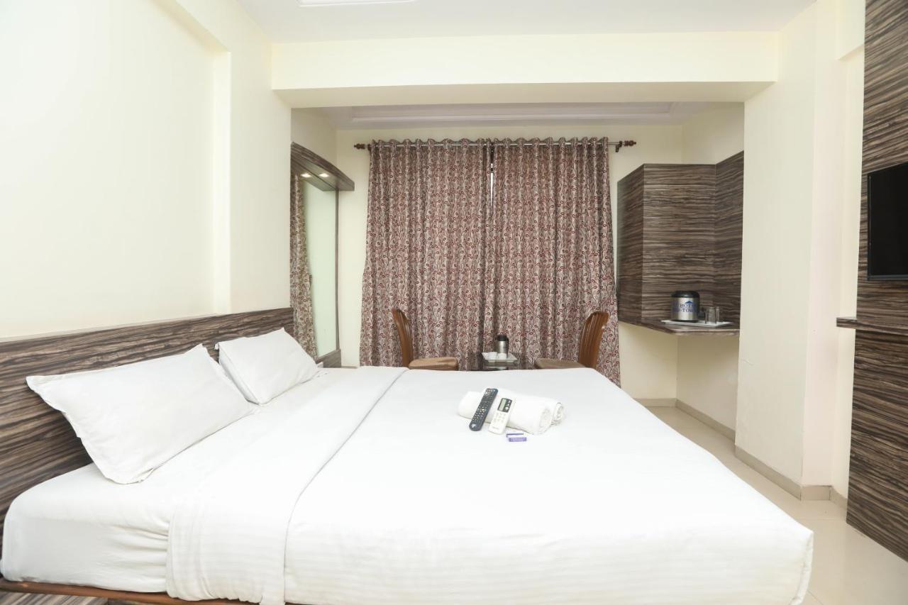 Hotel Mid Town Мумбаї Екстер'єр фото